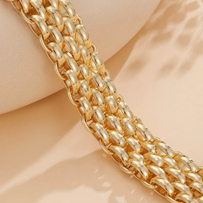 Golden Thread Necklace
