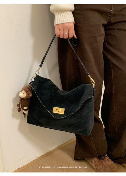 The Urban Envelope Bag - Stylish Urban Envelope Crossbody